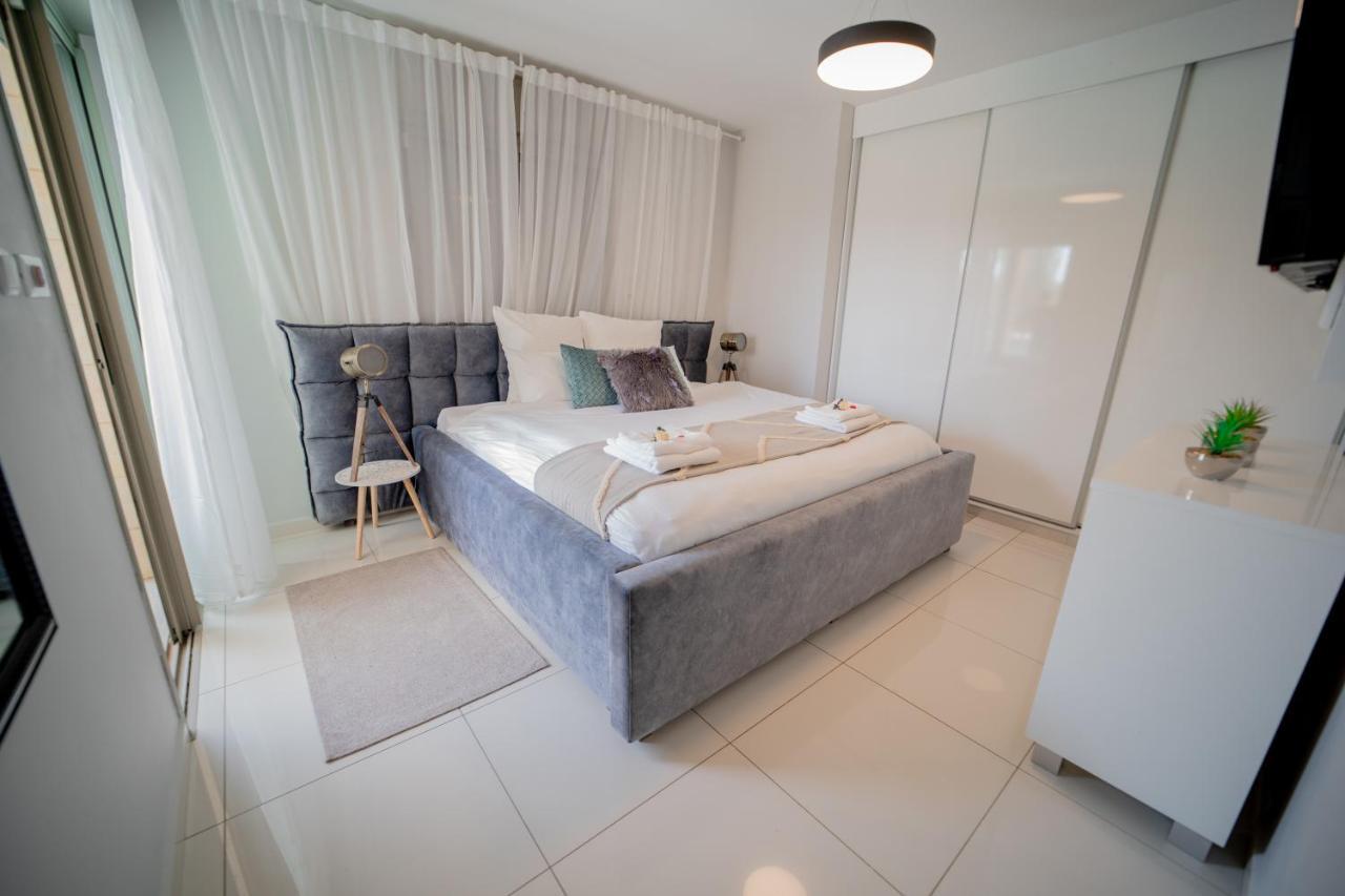 شقة Yalarent Oasis Garden With Private Pool إيلات المظهر الخارجي الصورة